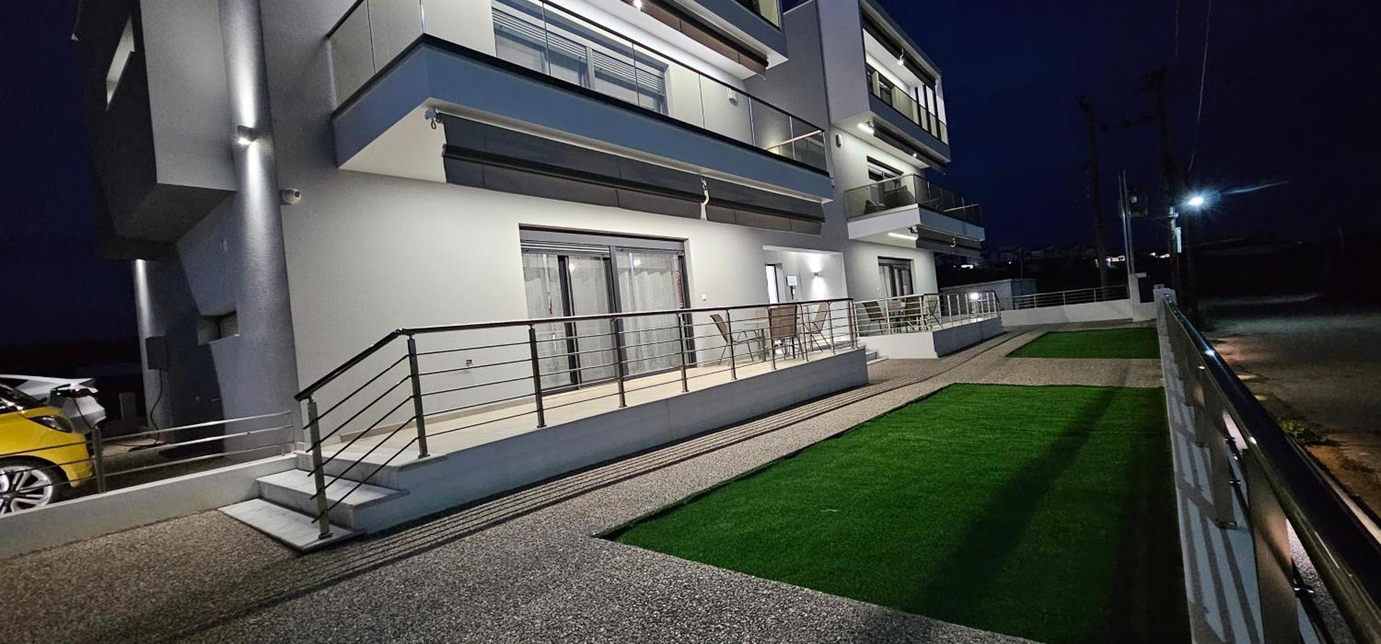Elinor Apartments Flogita Exterior photo