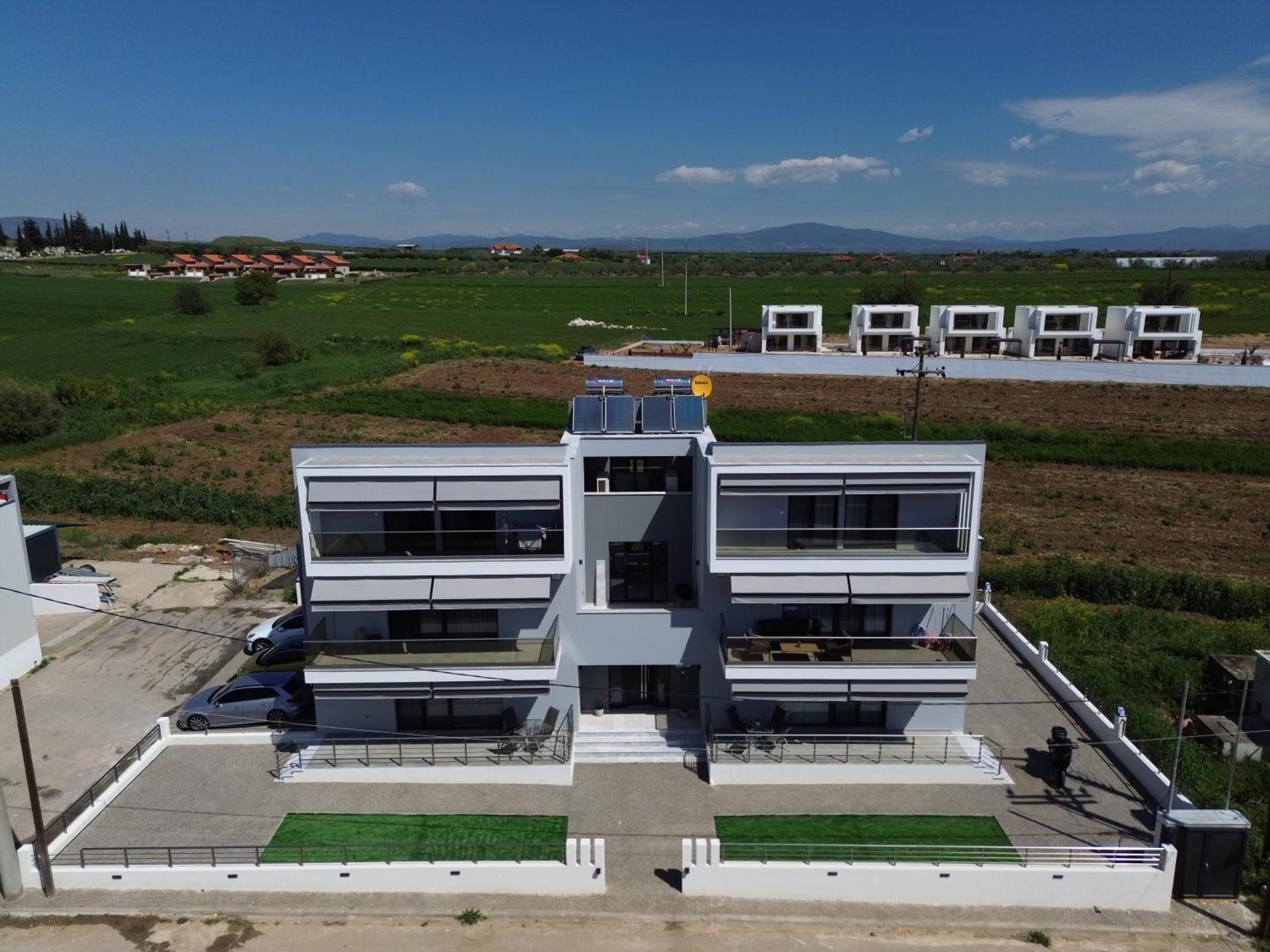Elinor Apartments Flogita Exterior photo